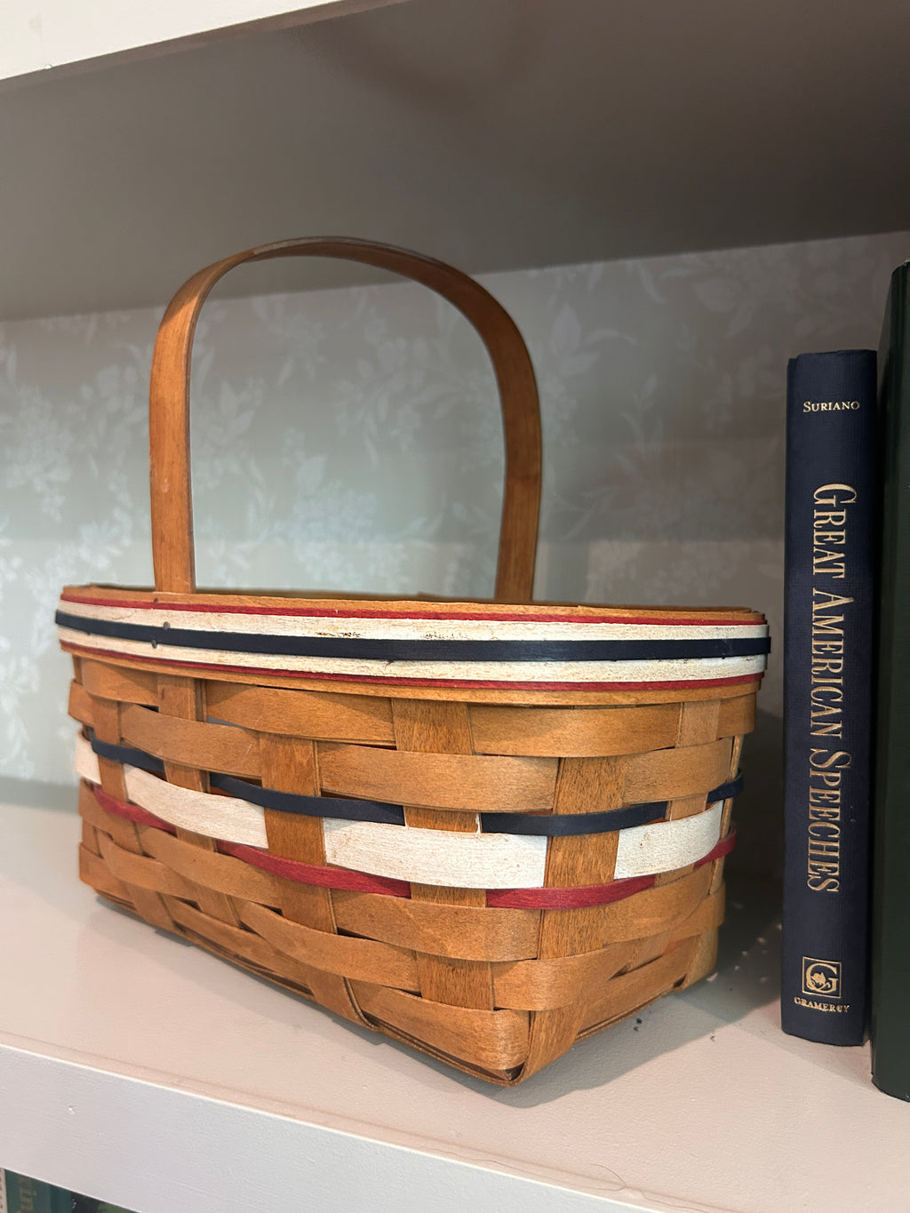 Vintage Workshops Gerald E. Henn Americana Handled Basket