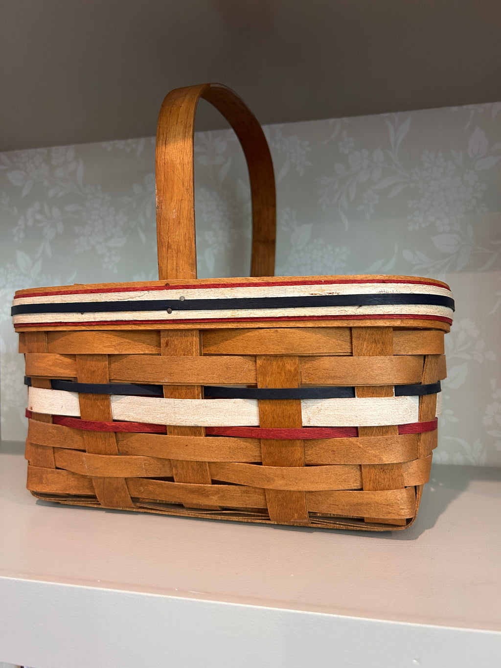 Vintage Workshops Gerald E. Henn Americana Handled Basket