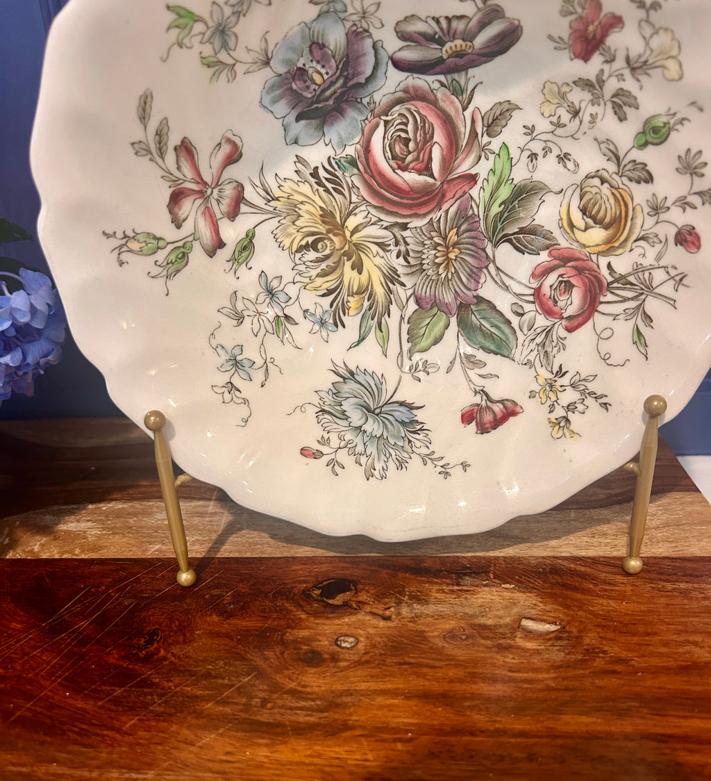 Vintage Johnson Brothers “Sheraton Floral Center” Ironstone Bowl