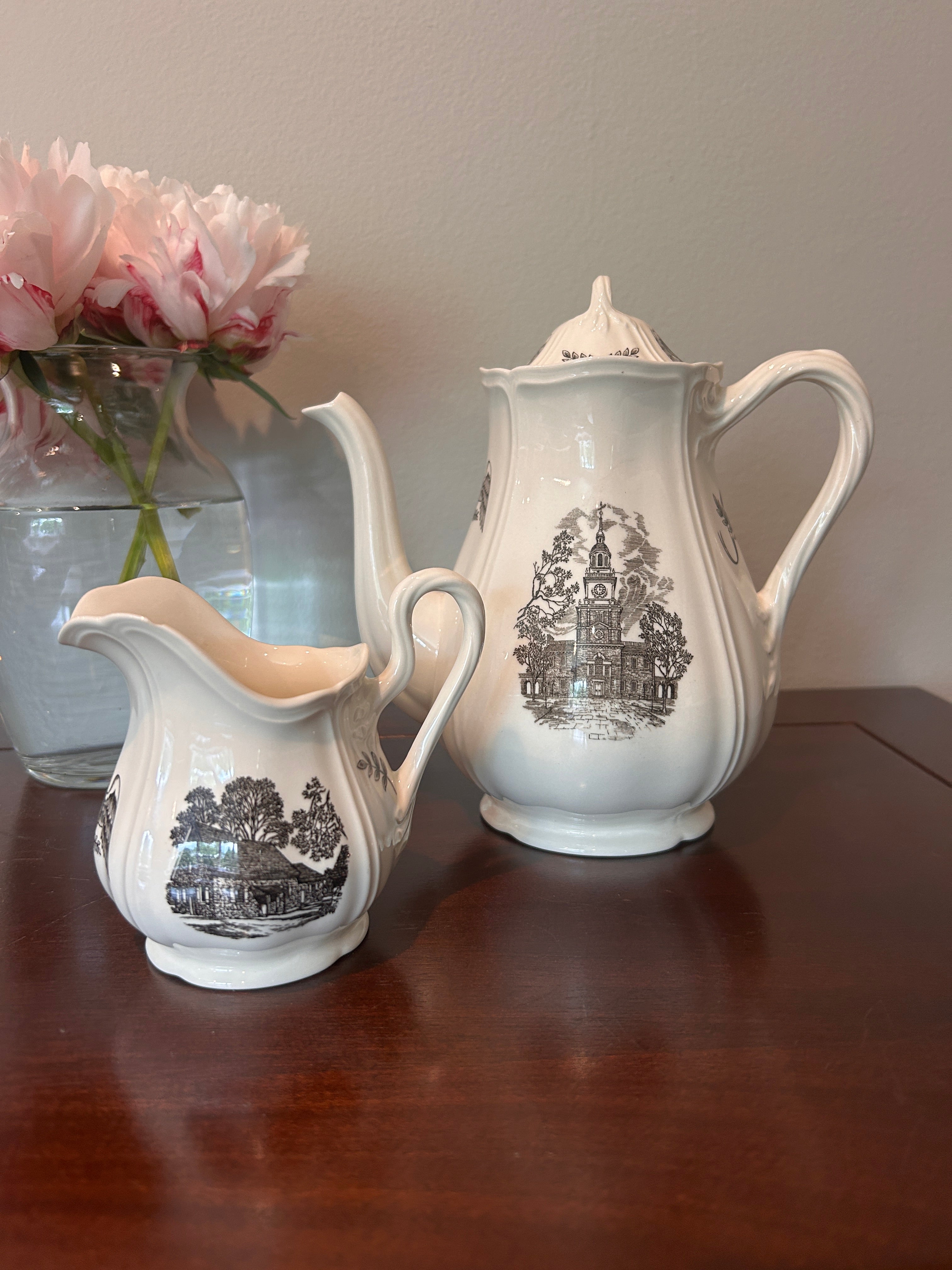 Vintage Wedgwood "Philadelphia" Coffee Pot & Creamer Set