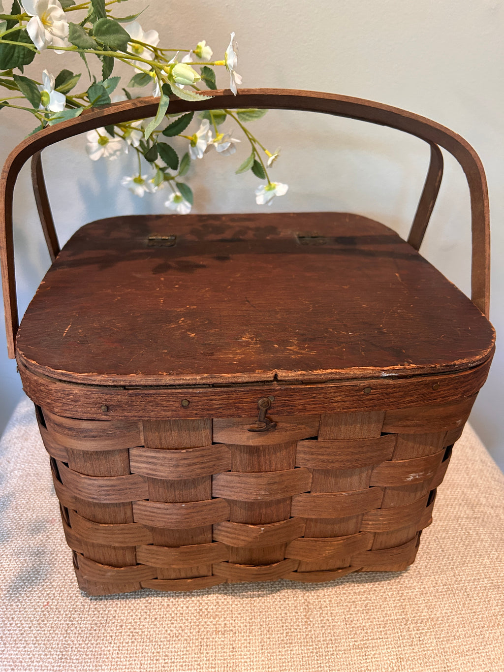 Vintage Basketville Putney Vermont Picnic Basket