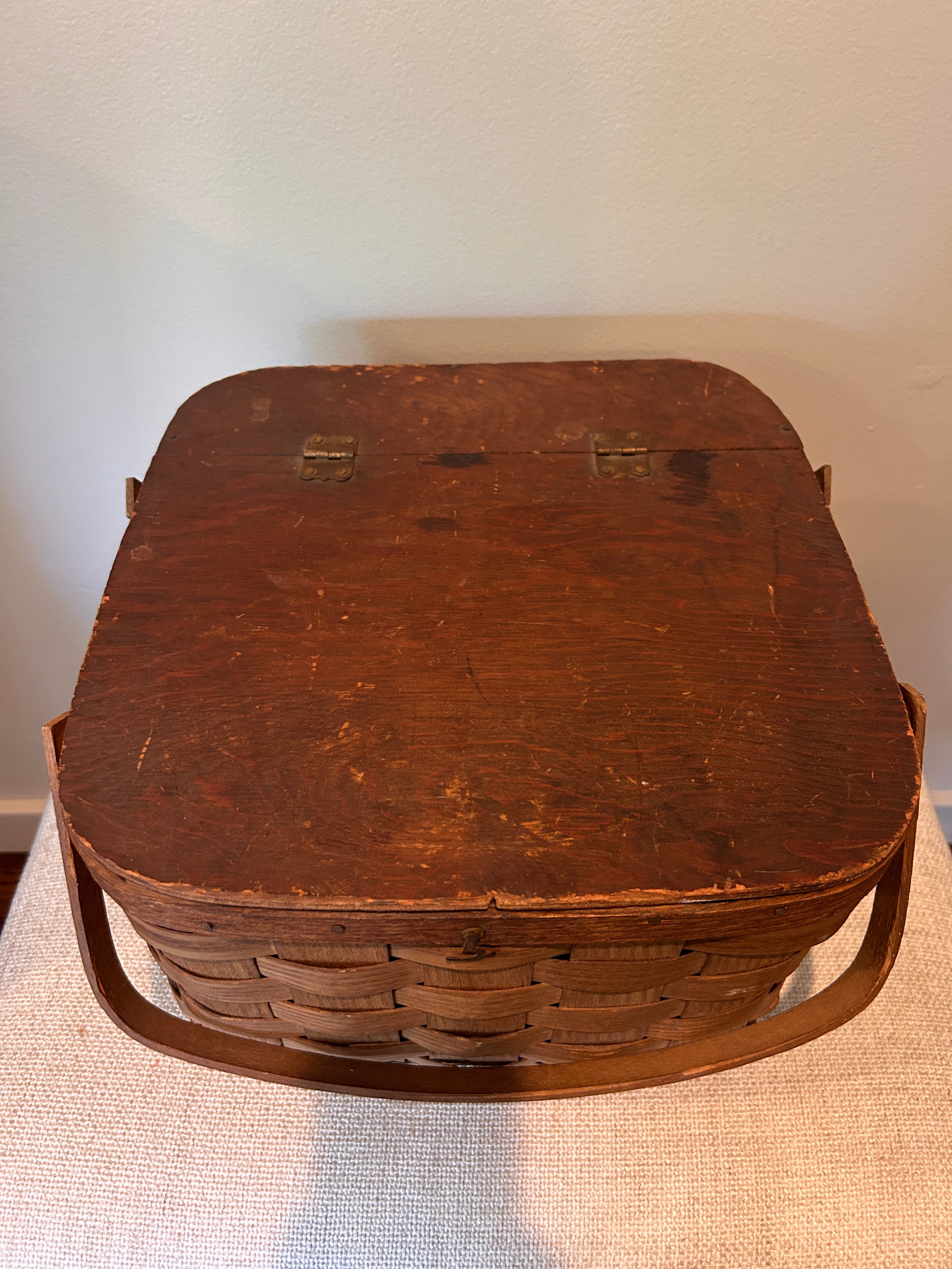 Vintage Basketville Putney Vermont Picnic Basket