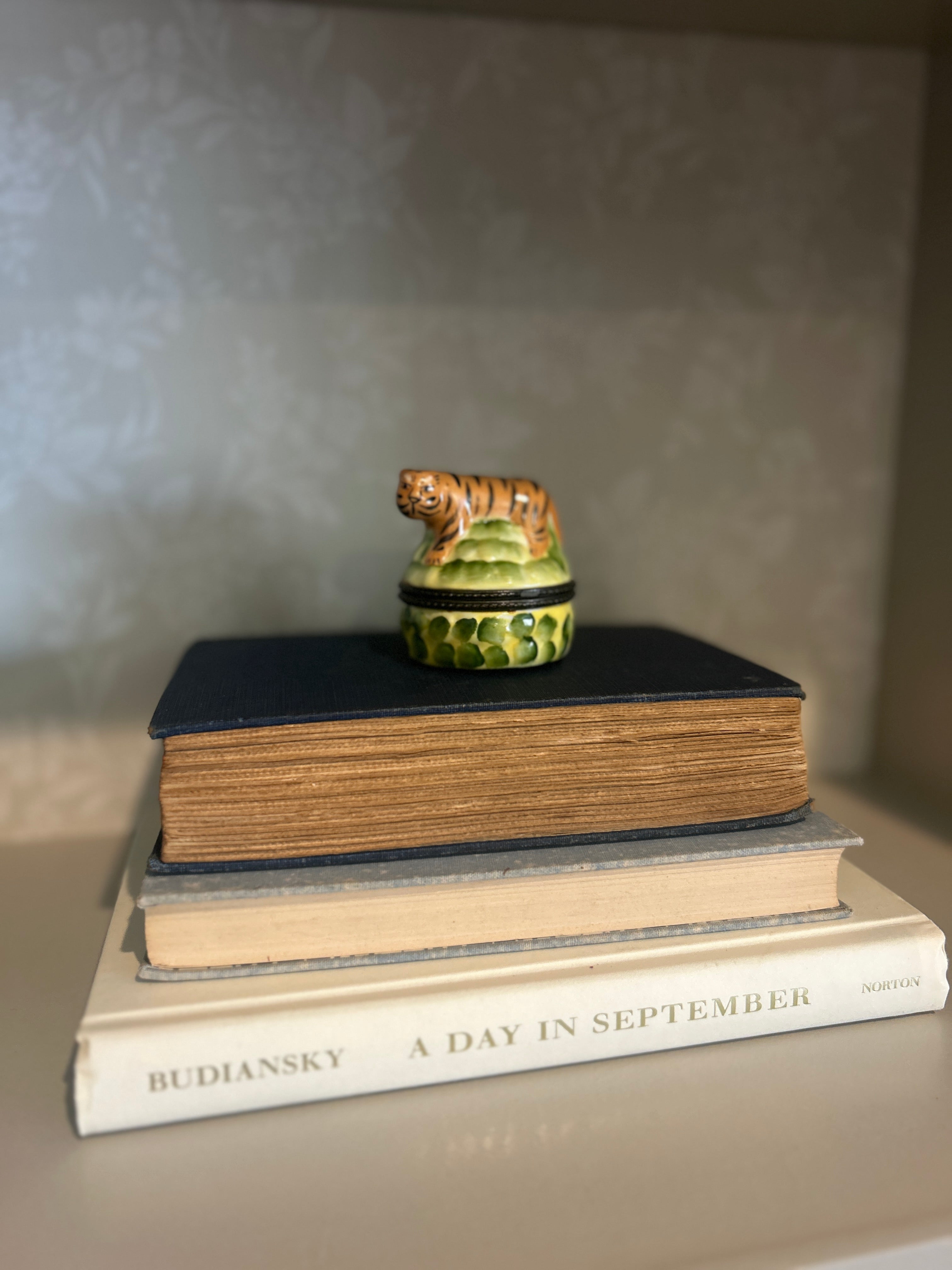 Vintage Bengal Tiger Hinged Trinket Box