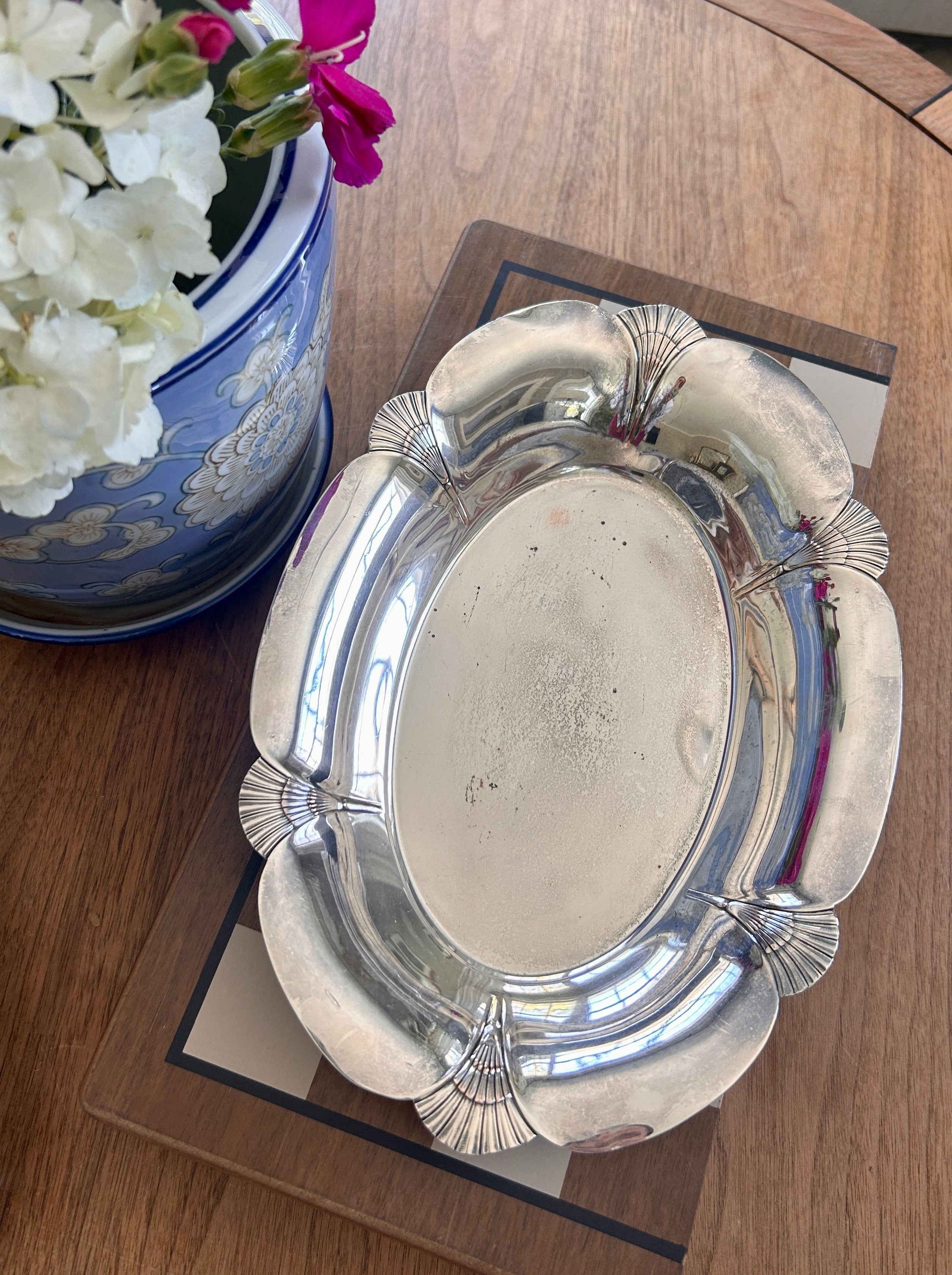 Vintage Silverplate Shell Motif Catchall Dish