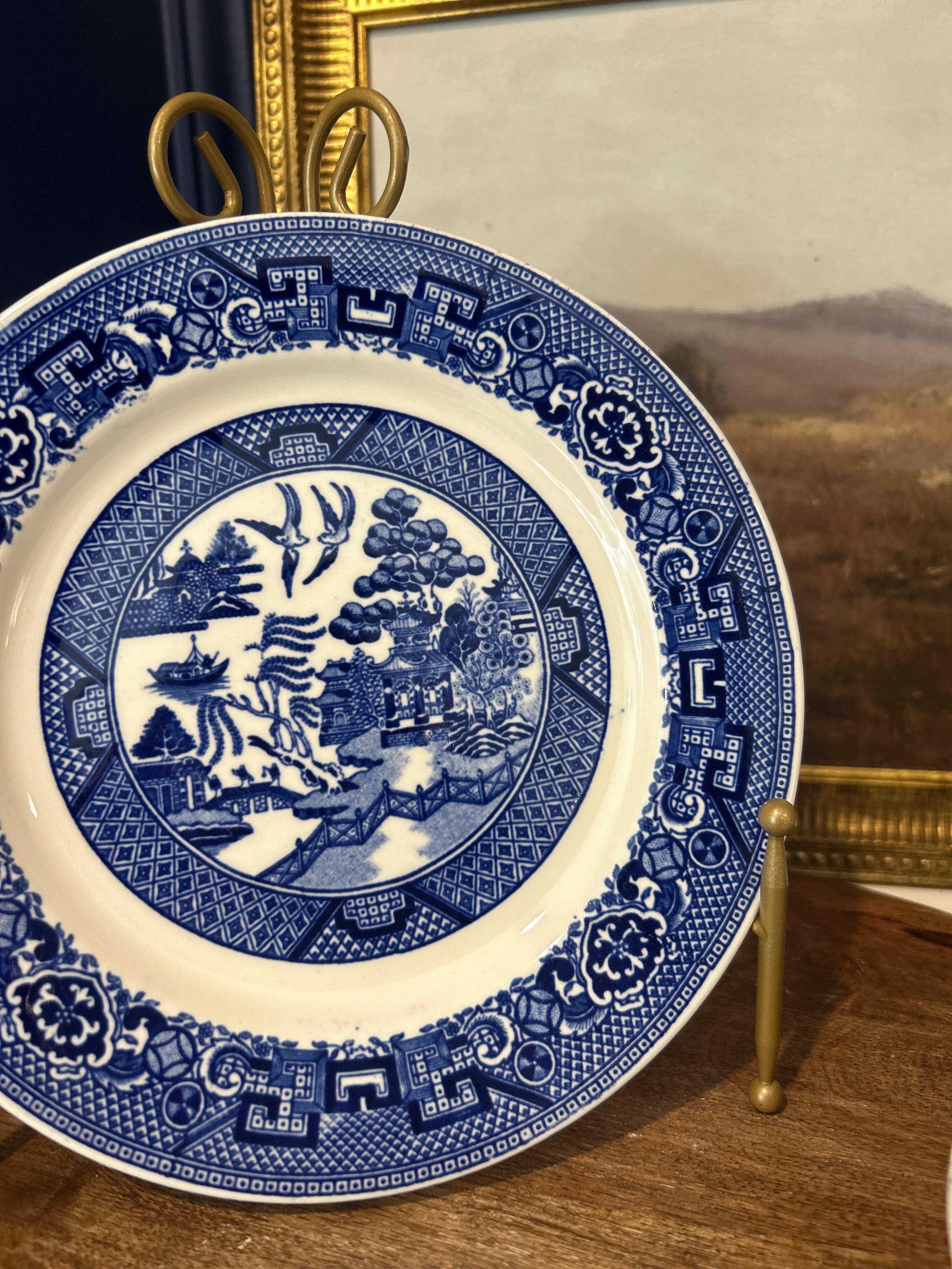 Vintage Homer Laughlin Blue Willow Plates- Set of 5
