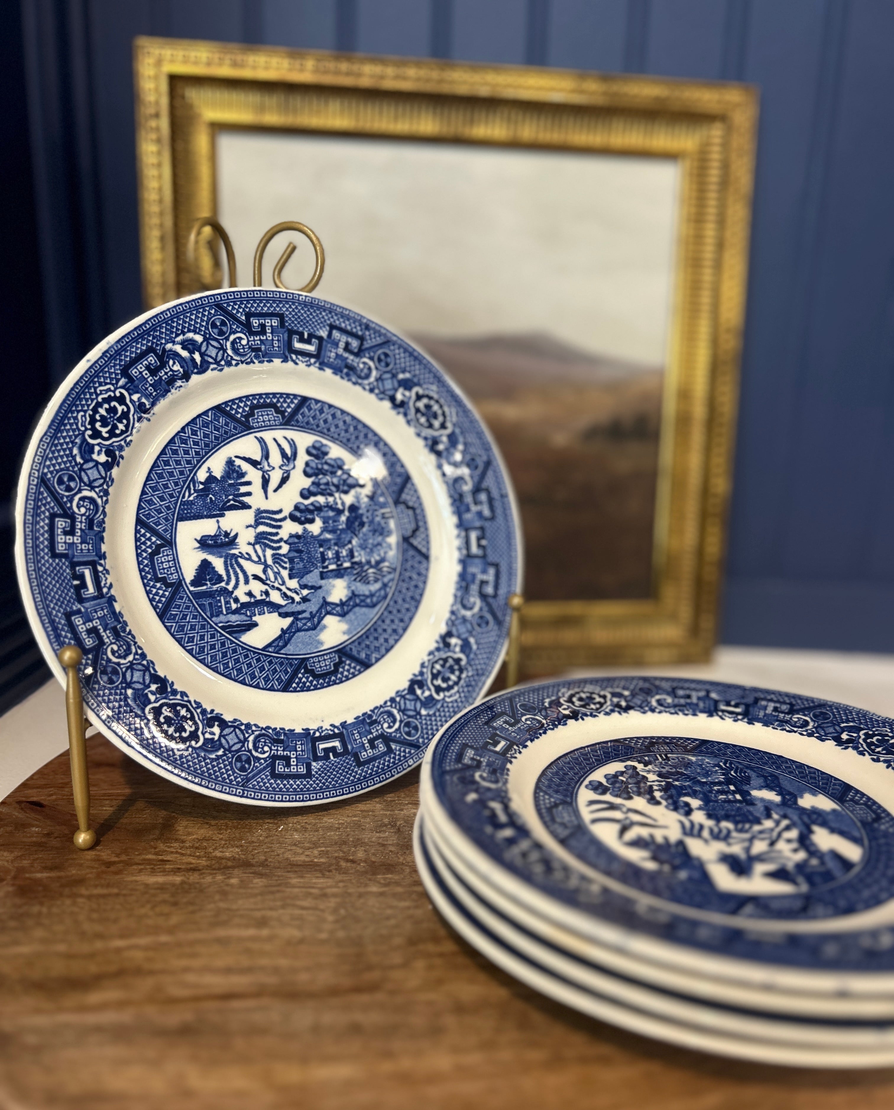 Vintage Homer Laughlin Blue Willow Plates- Set of 5